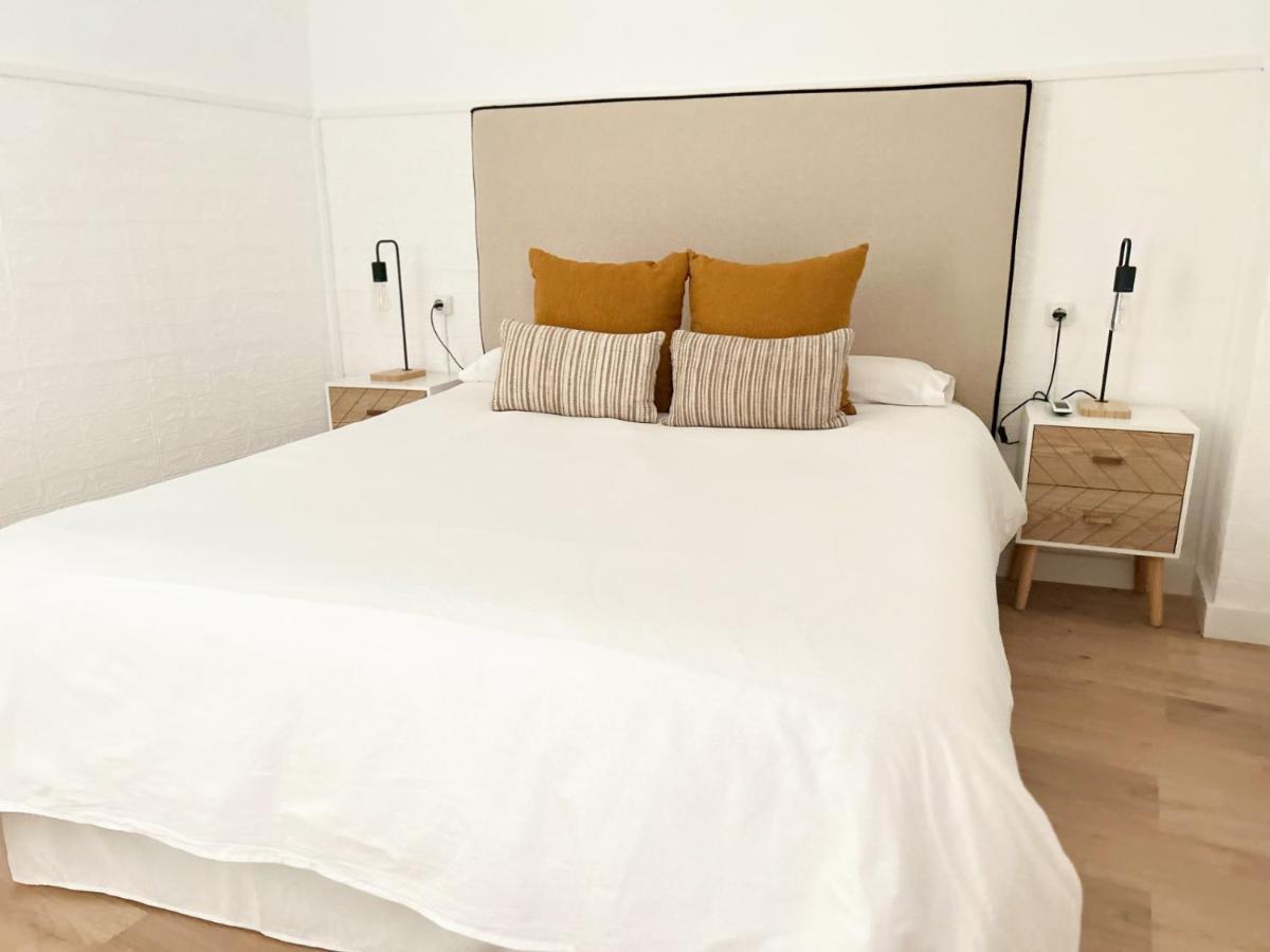 Apartamento Plaza カスティジェハ・デ・ラ・クエスタ エクステリア 写真